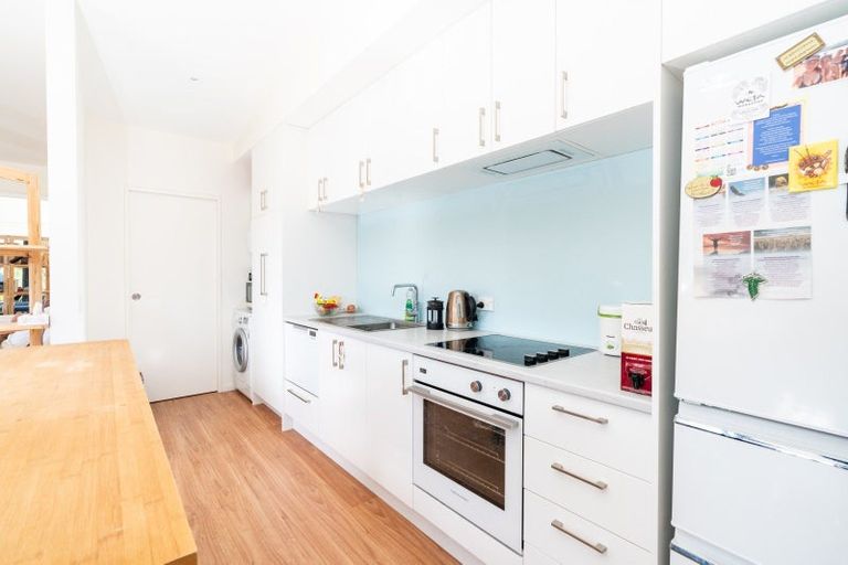 Photo of property in 167 Totara Road, Miramar, Wellington, 6022