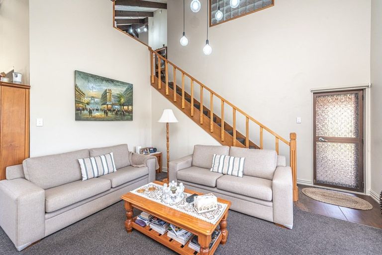 Photo of property in 36 Parkdale Drive, Aramoho, Whanganui, 4500