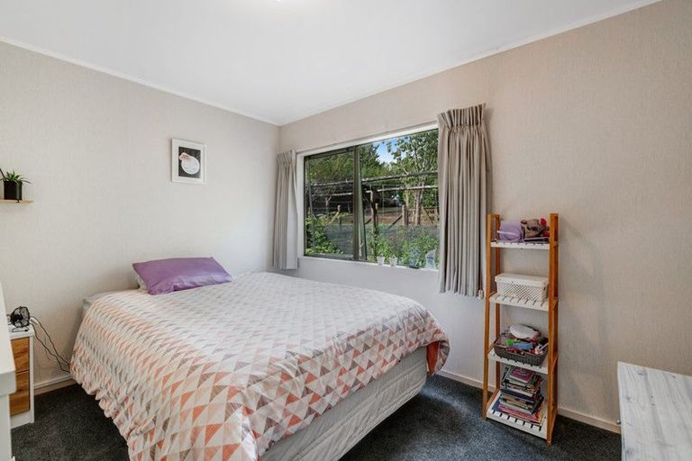 Photo of property in 1688 South Head Road, South Head, Helensville, 0874