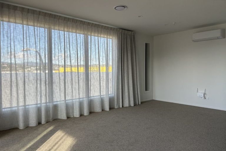 Photo of property in 304/2u Onepu Road, Kilbirnie, Wellington, 6022