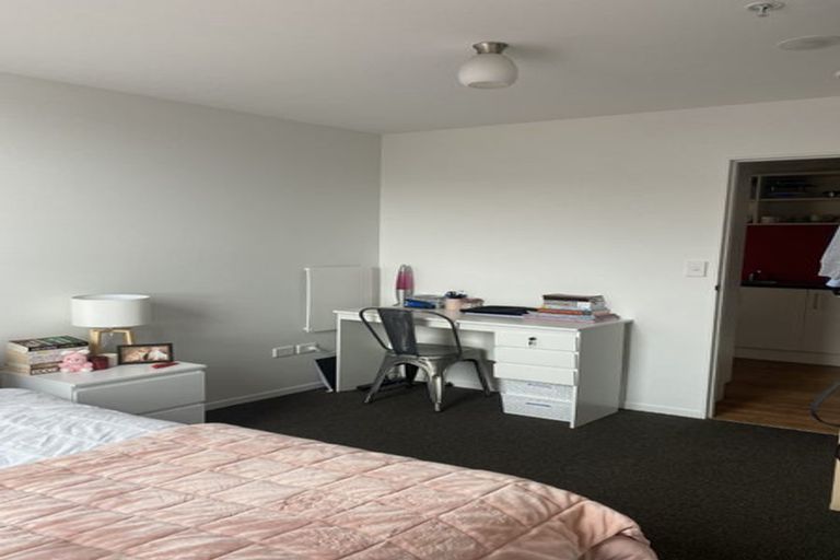 Photo of property in 10/2u Torrens Terrace, Mount Cook, Wellington, 6011