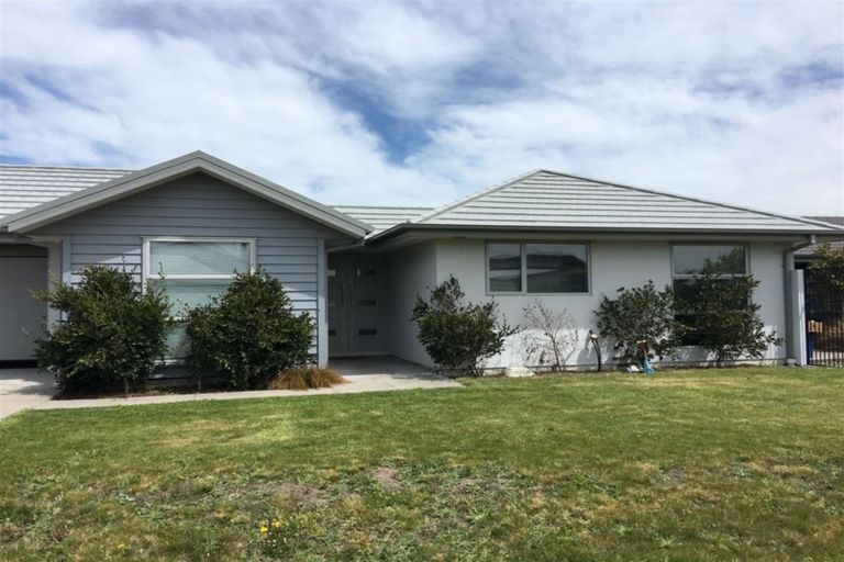 Photo of property in 10 Henley Close, Rolleston, 7614