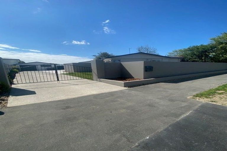 Photo of property in 7 Royleen Street, Casebrook, Christchurch, 8051