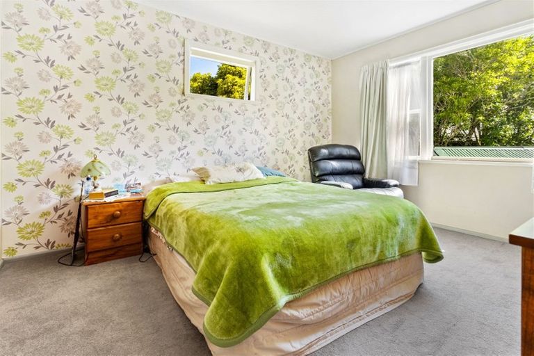 Photo of property in 37 Cyclarama Crescent, Massey, Auckland, 0614