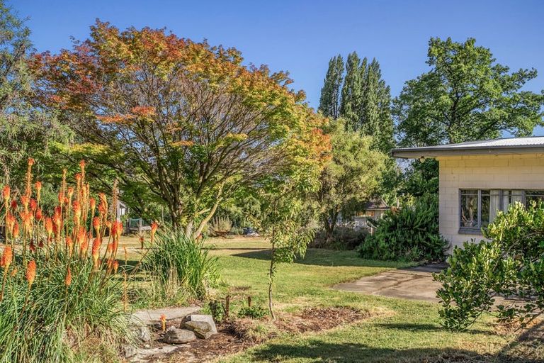 Photo of property in 23 Aubrey Road, Wanaka, 9305