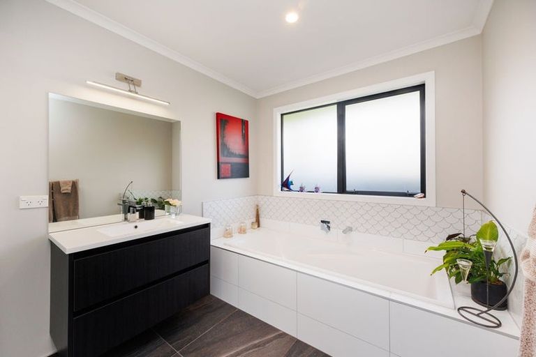 Photo of property in 9b North Street, Palmerston North, 4410