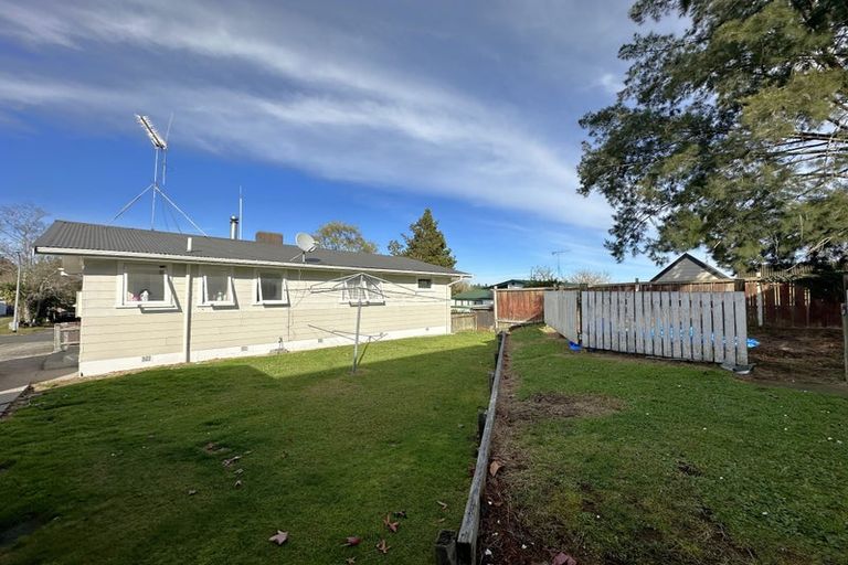 Photo of property in 16 George Place, Tokoroa, 3420