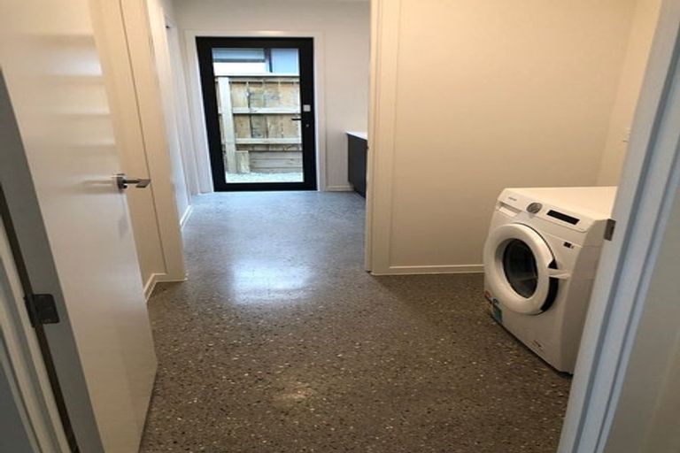 Photo of property in 15 Cheviot Street, Jacks Point, 9371