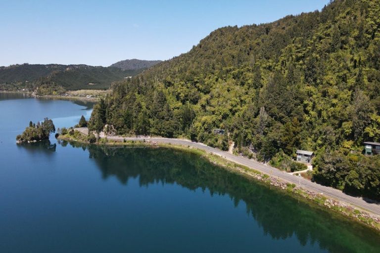 Photo of property in 229 State Highway 30, Lake Rotoma, Rotorua, 3074