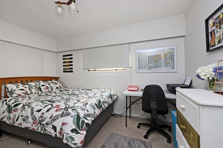 Photo of property in 16 Ngaruroro Avenue, Whakatu, Hastings, 4102