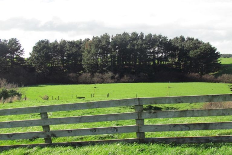 Photo of property in 30 Mason Road, Hawera, 4674