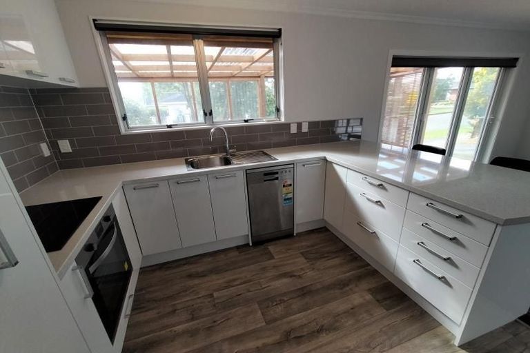 Photo of property in 9b Moyne Avenue, Milson, Palmerston North, 4414