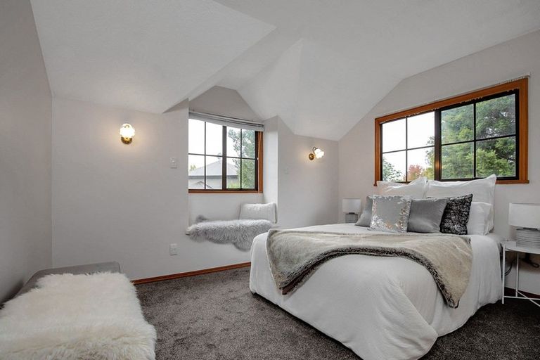 Photo of property in 270c Waimairi Road, Ilam, Christchurch, 8041