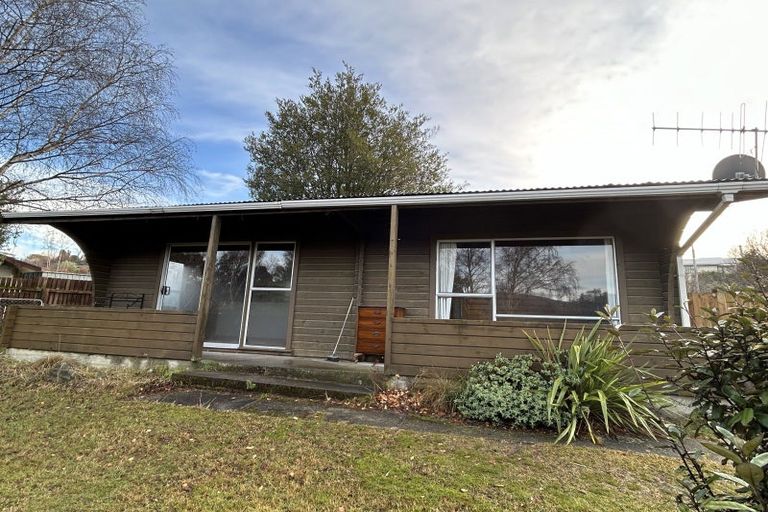 Photo of property in 112 Hedditch Street, Wanaka, 9305