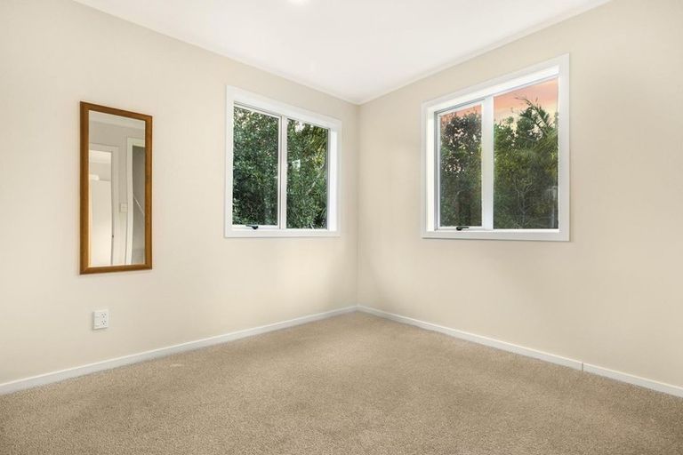 Photo of property in 13a Golf Road, New Lynn, Auckland, 0600