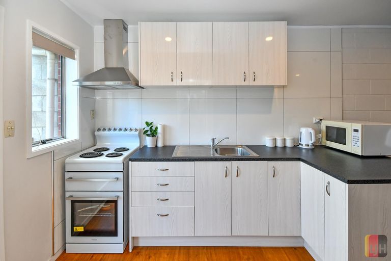 Photo of property in 3/26 James Road, Manurewa, Auckland, 2102