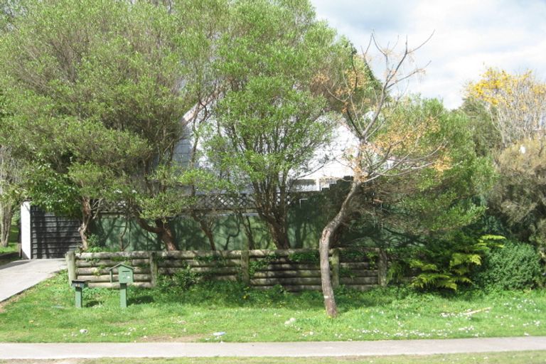 Photo of property in 33 Meander Drive, Welcome Bay, Tauranga, 3112