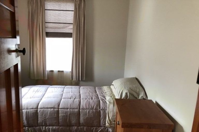 Photo of property in 1 Fairs Road, Milson, Palmerston North, 4414