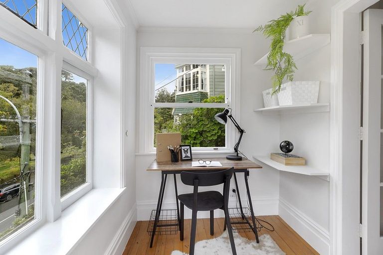 Photo of property in 78 Glenmore Street, Northland, Wellington, 6012