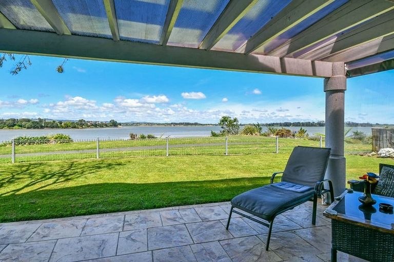 Photo of property in 21 Crannich Place, Wattle Downs, Auckland, 2103
