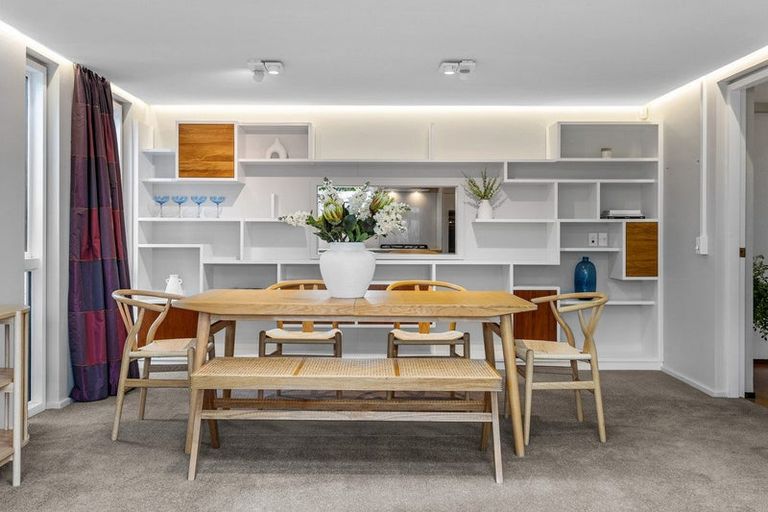 Photo of property in 19 Kent Lodge Avenue, Avonhead, Christchurch, 8042