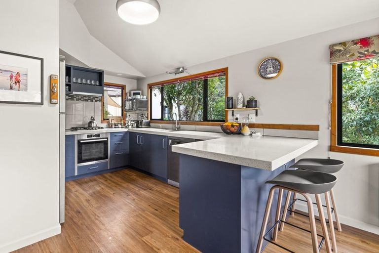 Photo of property in 2 Ritchie Place, Havelock North, 4130
