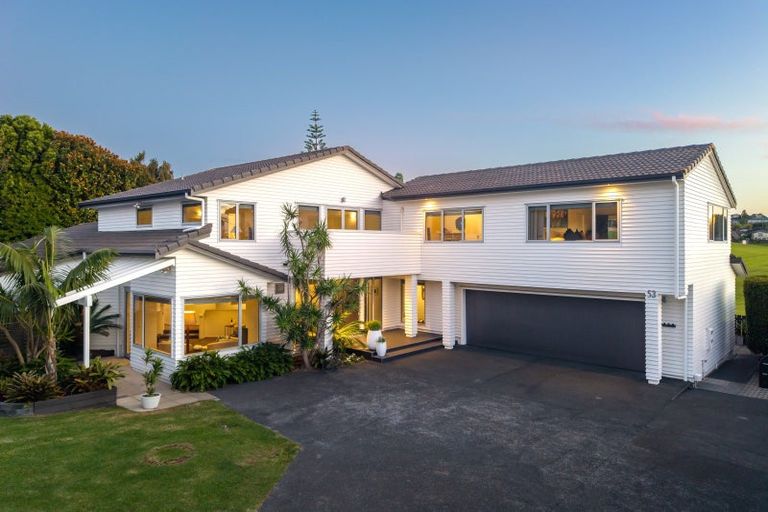 Photo of property in 53 Manor Park, Sunnyhills, Auckland, 2010