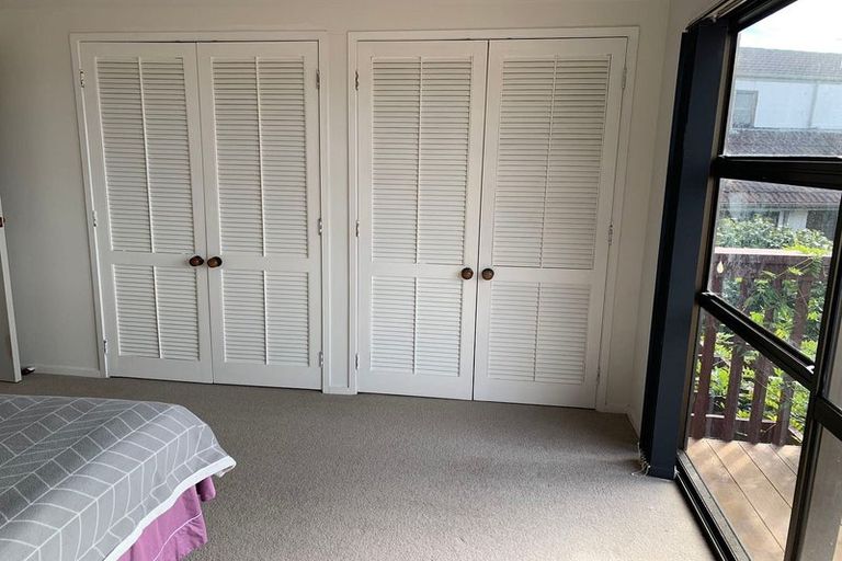 Photo of property in 2/116 Bucklands Beach Road, Bucklands Beach, Auckland, 2012