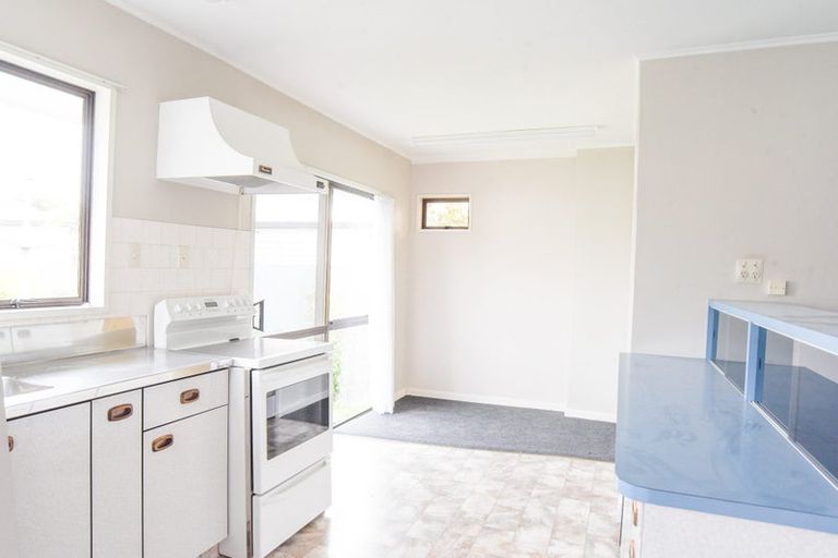 Photo of property in 10 Mappleton Avenue, Burnside, Christchurch, 8053
