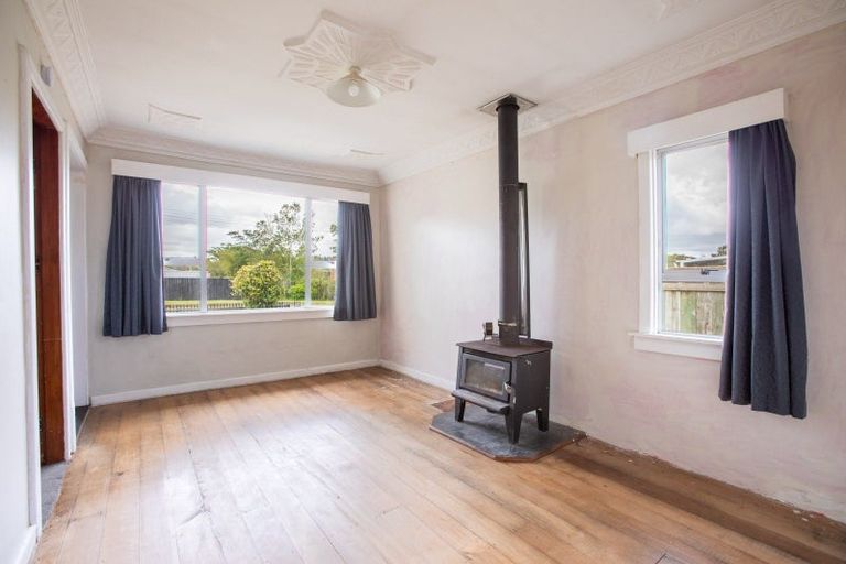 Photo of property in 5 Ormond Street, Woodville, 4920