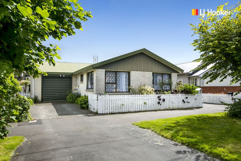 Photo of property in 29 Lochend Street, Musselburgh, Dunedin, 9013