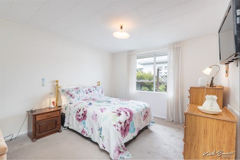 Photo of property in 22f2- Liverpool Street, Trentham, Upper Hutt, 5018