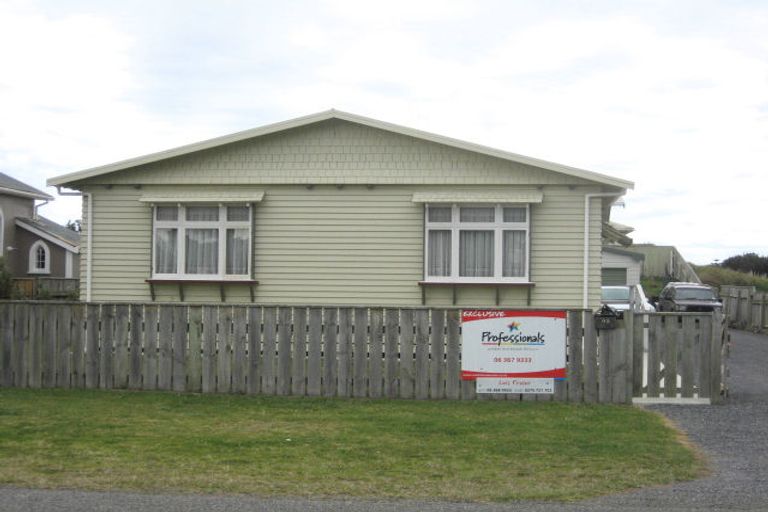 Photo of property in 93 Park Avenue, Waitarere Beach, Levin, 5510
