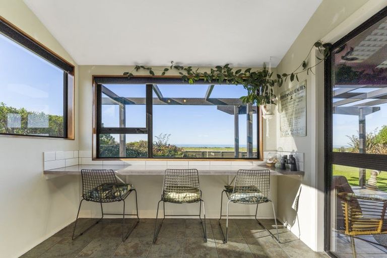 Photo of property in 156 Rarangi Beach Road, Rarangi, Blenheim, 7273