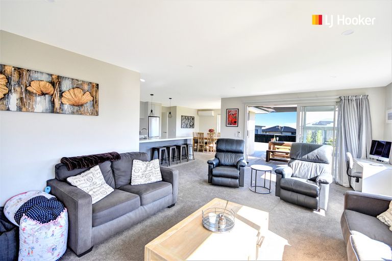 Photo of property in 2 Silverview Place, Mosgiel, 9024
