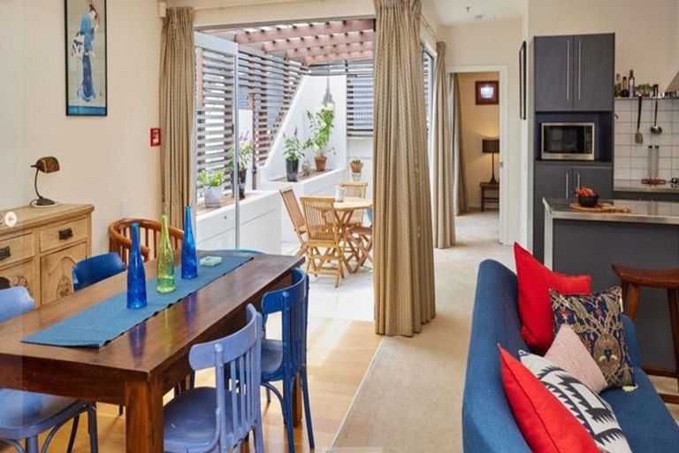 Photo of property in Sol Apartments, 28/37 Jessie Street, Te Aro, Wellington, 6011