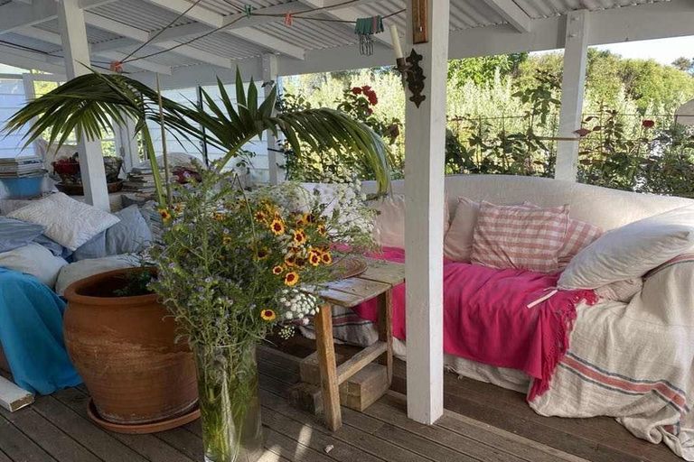 Photo of property in 93a Kuratawhiti Street, Greytown, 5794