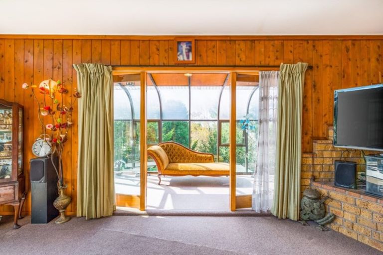 Photo of property in 8 Hartley Terrace, Massey, Auckland, 0614