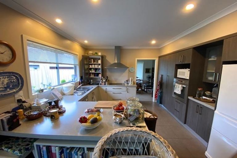 Photo of property in 98 Russell Robertson Drive, Havelock North, 4130