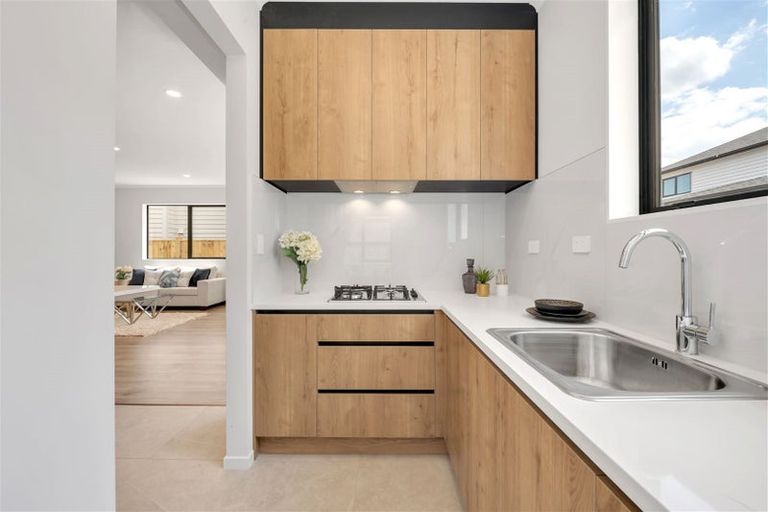 Photo of property in 14 Koromeke Street, Flat Bush, Auckland, 2019