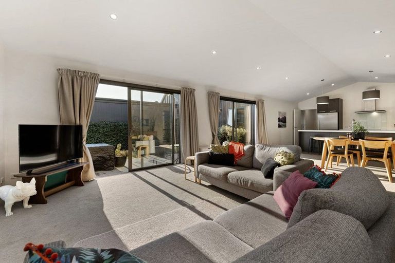 Photo of property in 47c Erskine Street, Lake Hayes, Queenstown, 9304