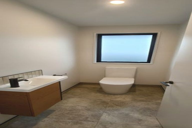 Photo of property in 23 Benn Street, Amberley, 7410
