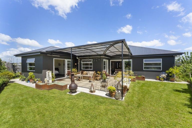 Photo of property in 14 Cherry Place, Feilding, 4702