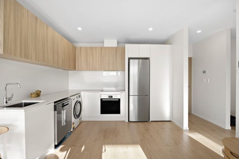 Photo of property in 1 Willoughby Avenue, Howick, Auckland, 2014