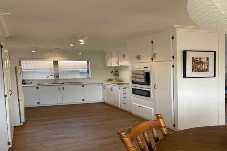 Photo of property in 4/327 Great South Road, Papakura, 2110