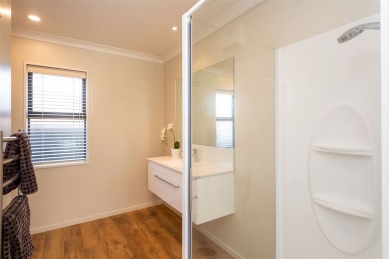 Photo of property in 39 Oakwood Drive, Rangiora, 7400