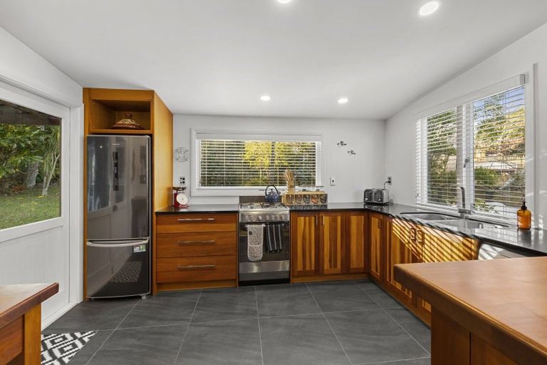 Photo of property in 15 East Street, Raglan, 3225