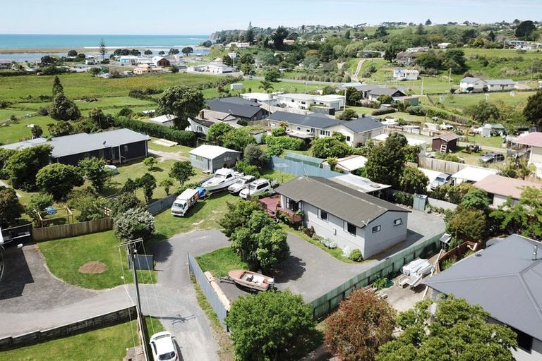Photo of property in 48 Spencer Avenue, Maketu, 3189