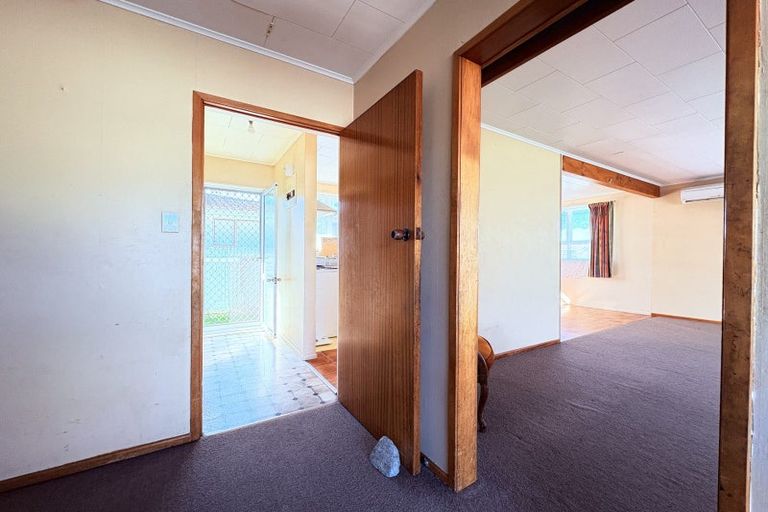 Photo of property in 12 Karaka Street, Wairoa, 4108