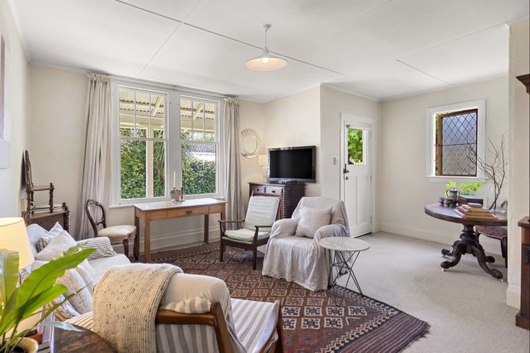 Photo of property in 106 Cole Street, Masterton, 5810